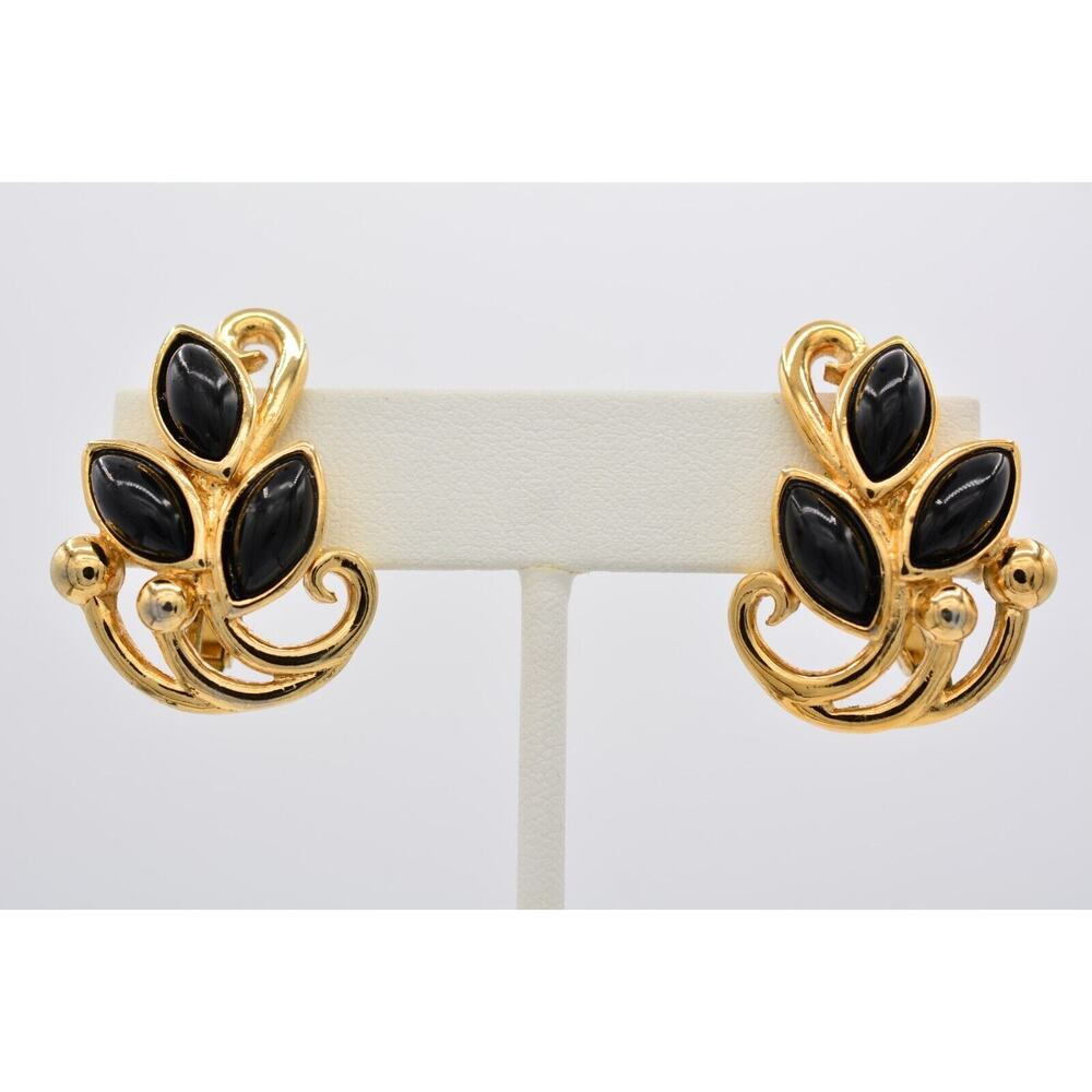 Trifari Vintage Cabochon Clip On Earrings Gold Black Leaf Chunky Signed BinAV